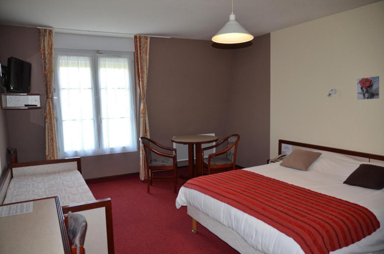 Hotel Et Studios D'Orfeuil Бурбонн-ле-Бен Экстерьер фото