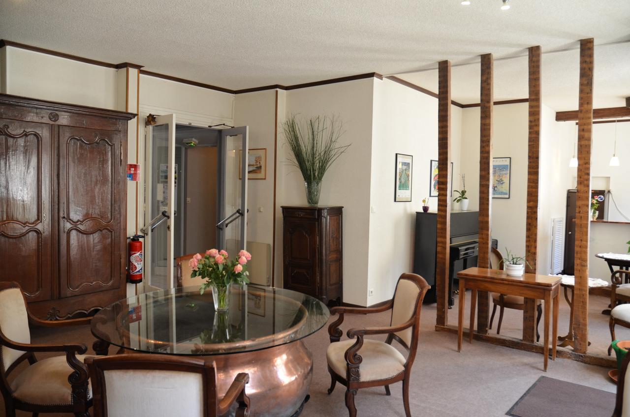 Hotel Et Studios D'Orfeuil Бурбонн-ле-Бен Экстерьер фото