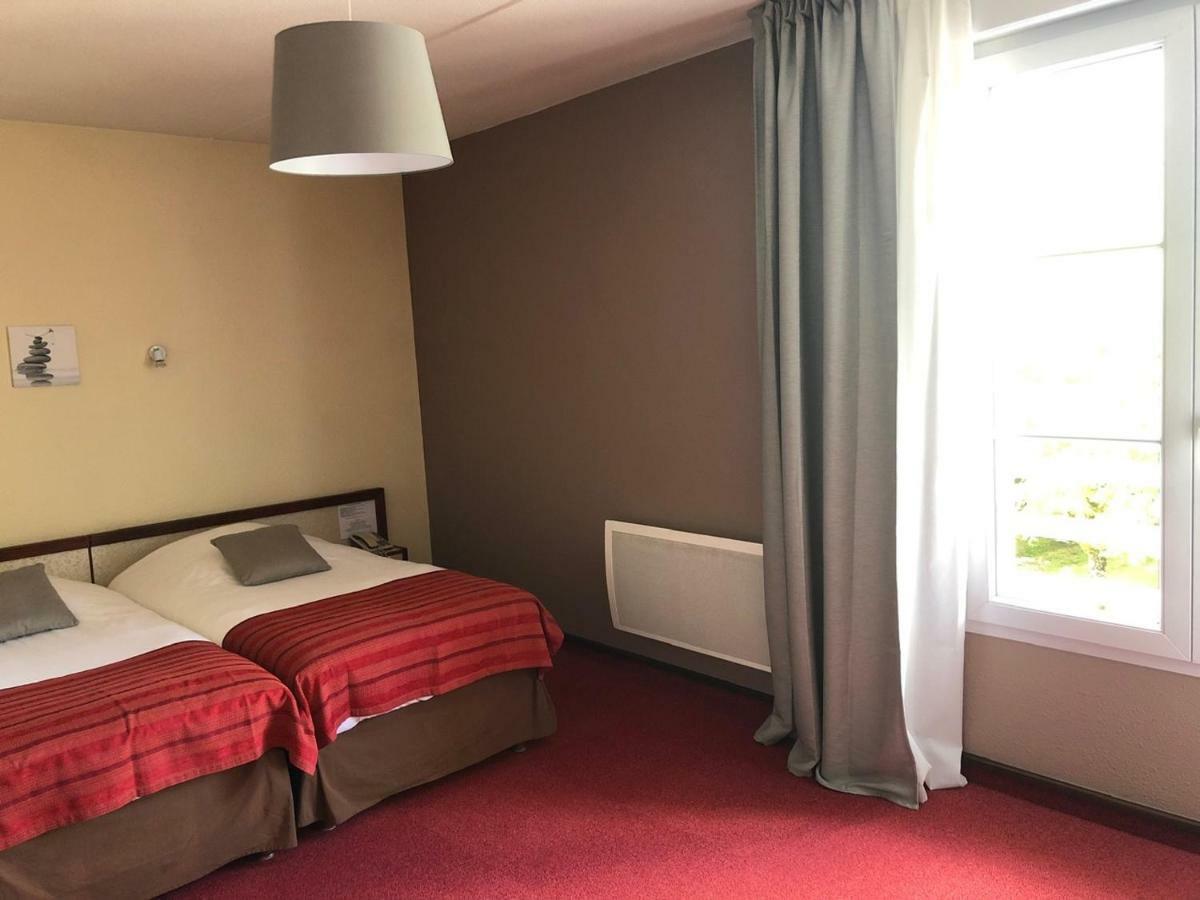 Hotel Et Studios D'Orfeuil Бурбонн-ле-Бен Экстерьер фото
